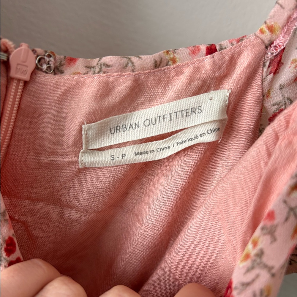 Urban Outfitters Pink Floral Maxi Dress - Picture 6 of 8